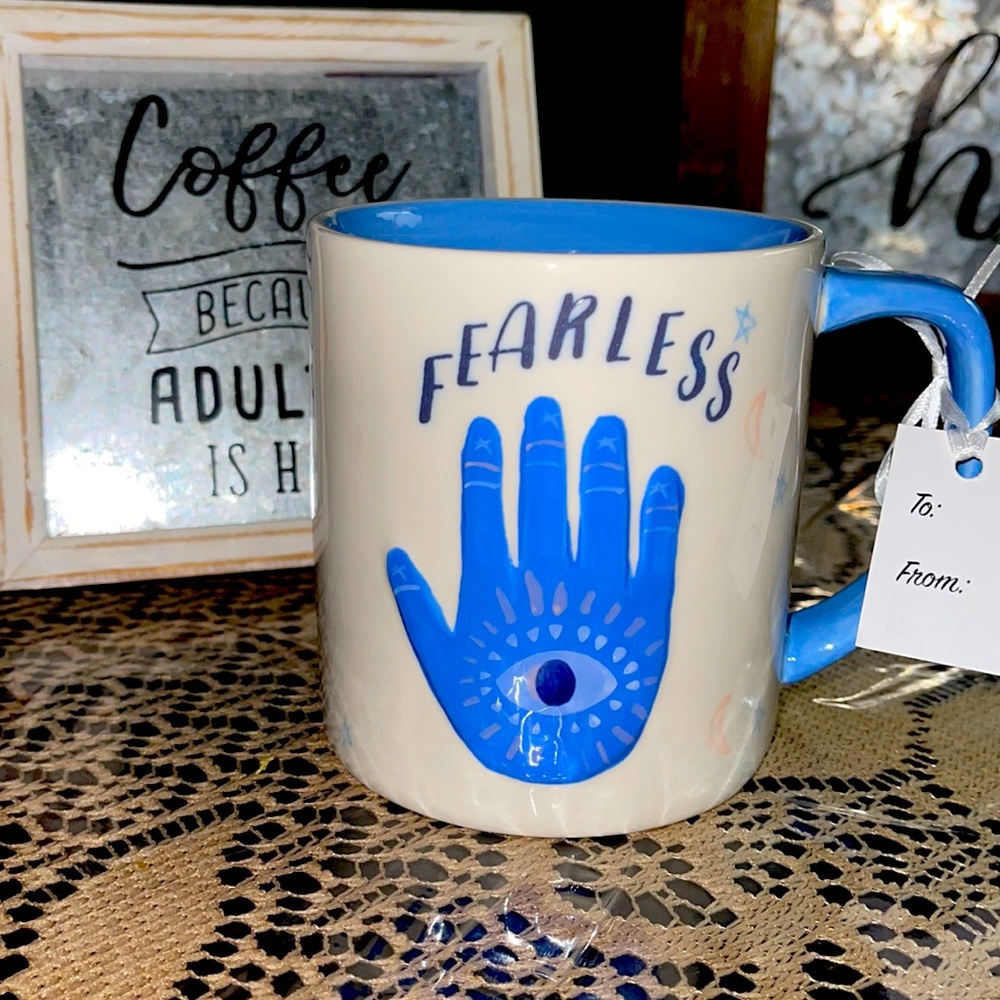 Beautiful Hamsa Mug 🧿